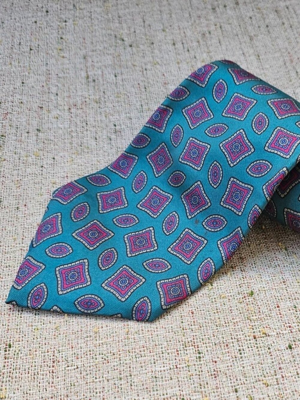 Vintage Oscar De La Renta Neckwear Men Tie Couture 100% Silk Collection Made USA